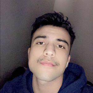 Meet your Posher, Diego